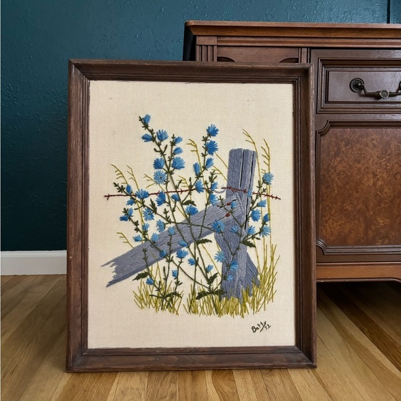 Vintage country roadside blue flowers chicory wood framed embroidered crewel